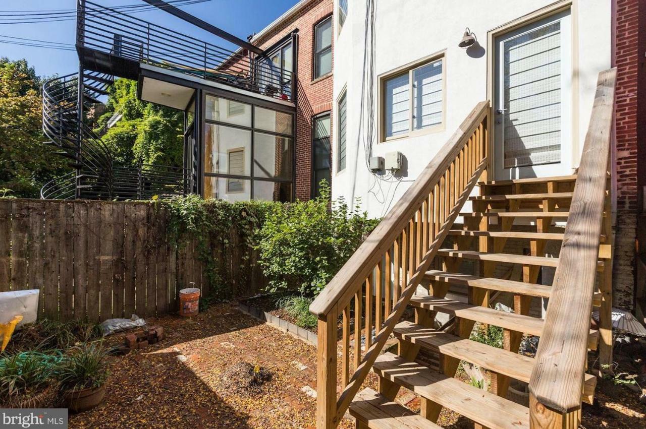 Big Bright 1 Bedroom At U/Shaw + 14Th On Quaint Swann Washington Exterior photo